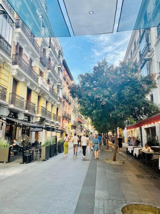 Punta Me Apartments In The Best Location Of Madrid Exterior foto